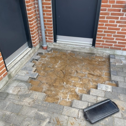 Inden Belægning til udendørs trappe foran hoveddør